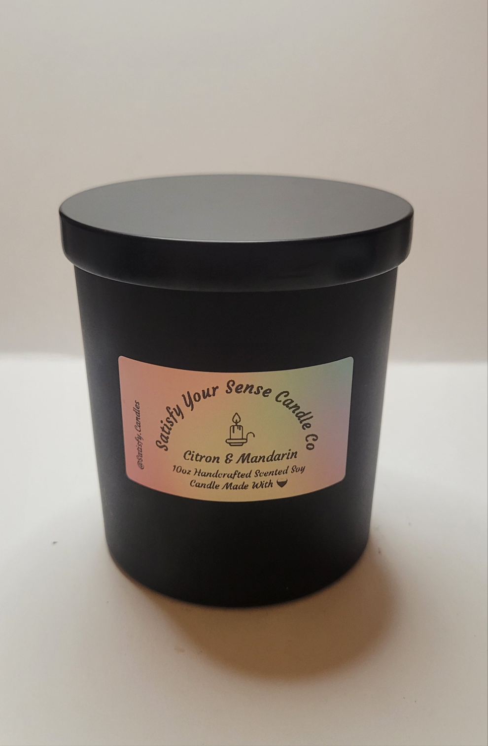 10oz Citron & Mandarin Candle Burn Time: 45-50 Hours
