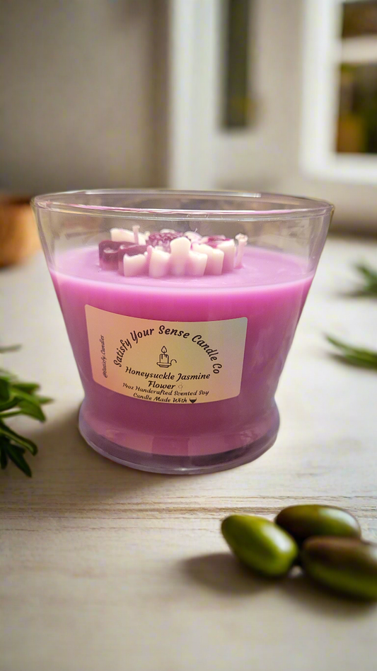 14oz Honeysuckle Flower Candle Burn Time: 65-70 Hours