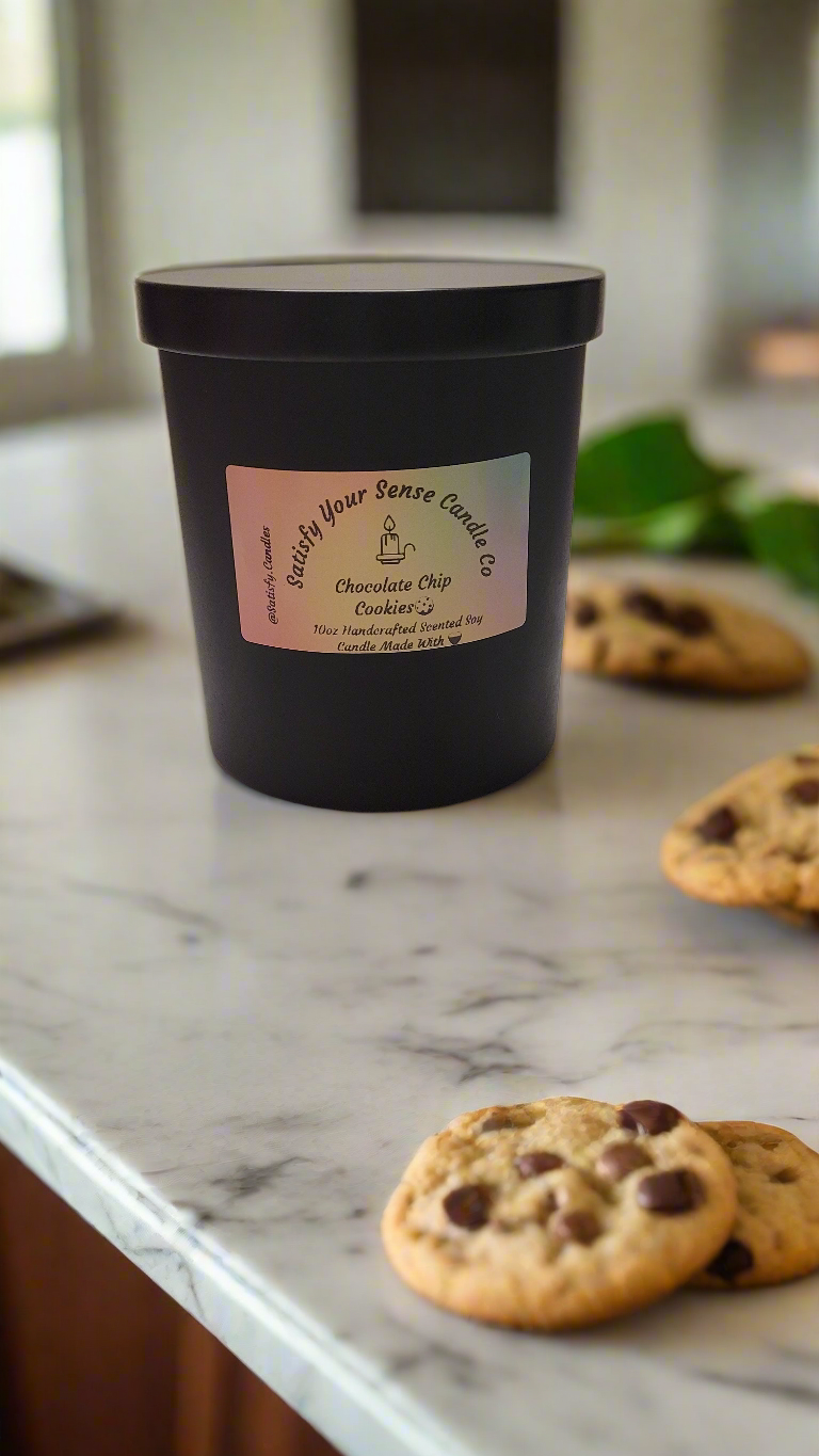 10oz Chocolate Chip Cookies Candle Burn Time: 45-50 Hours