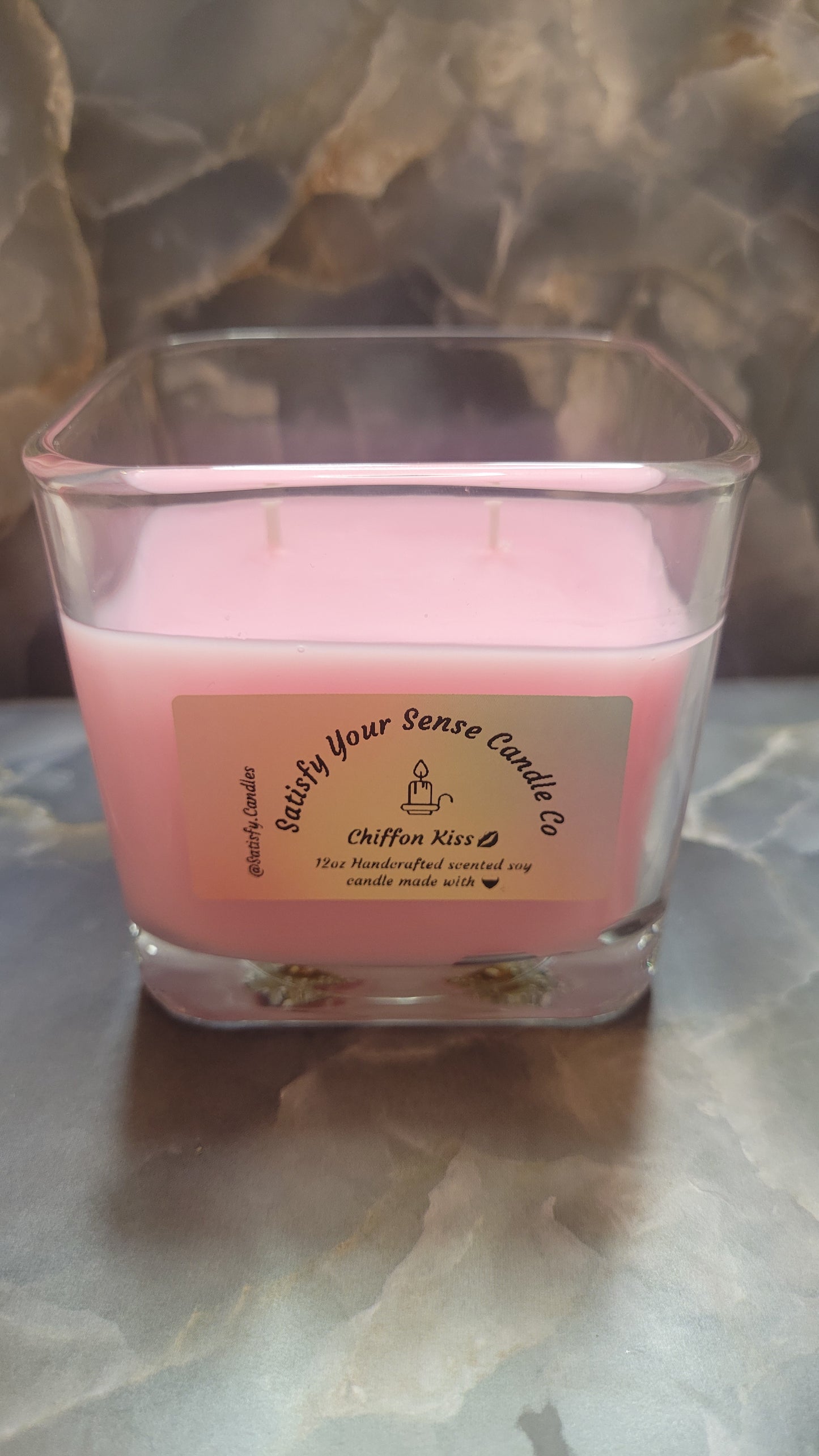 12oz Chiffon Kiss Candle Burn Time: 55-60 Hours